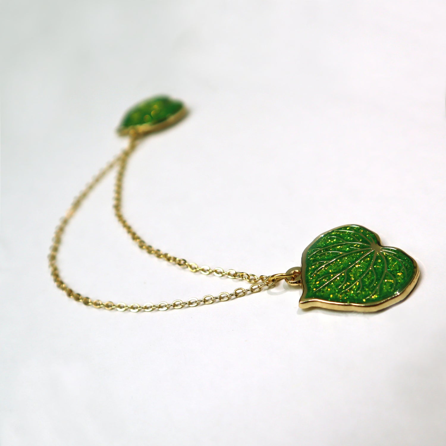 Kawakawa Glitter Chain Set