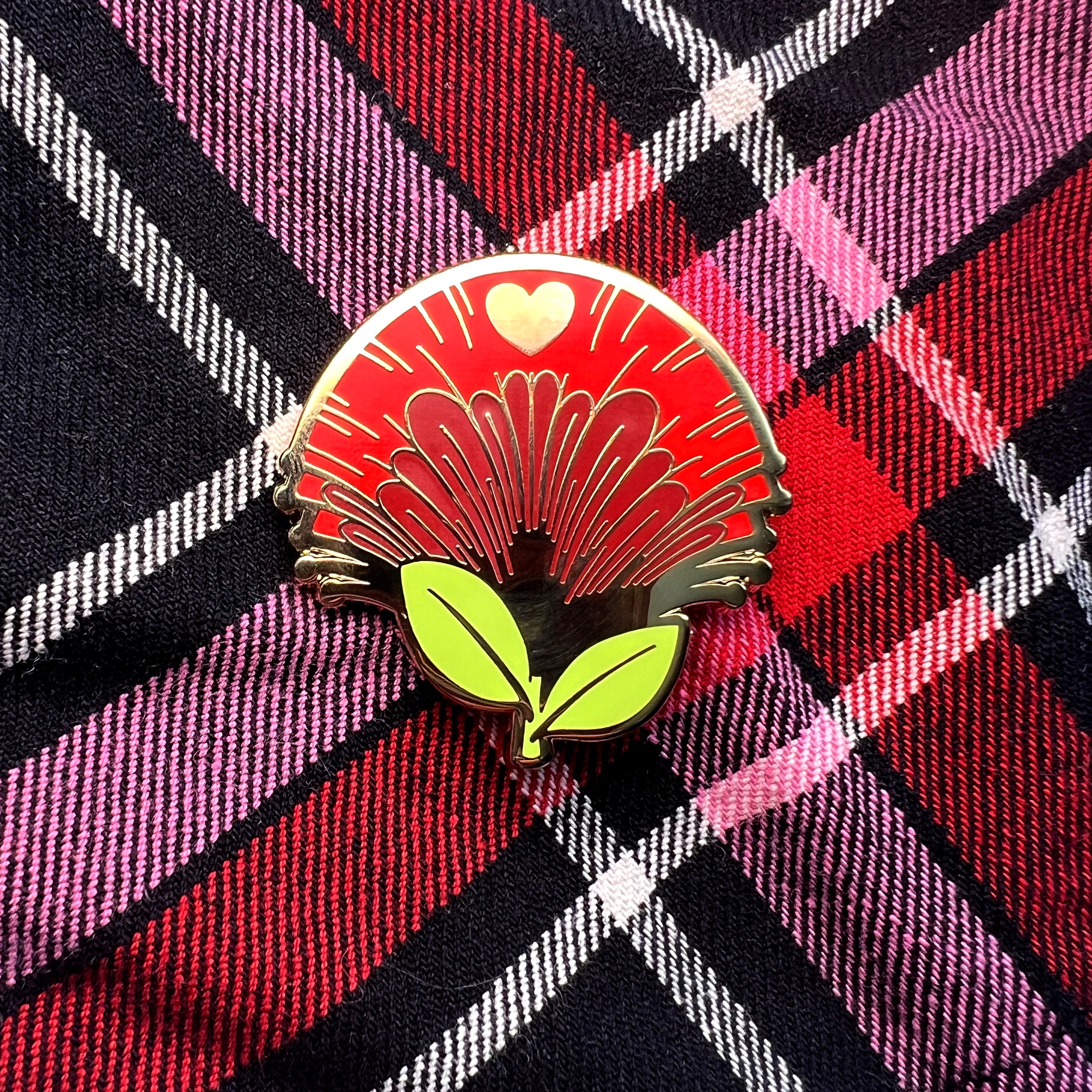 Pōhutukawa Enamel Pin