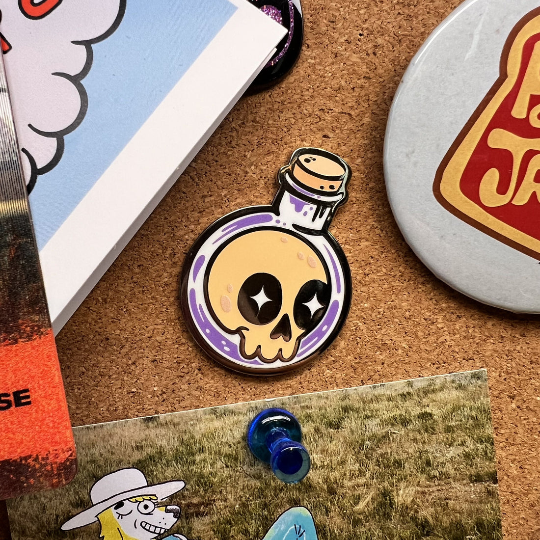 Skully Potion Pin
