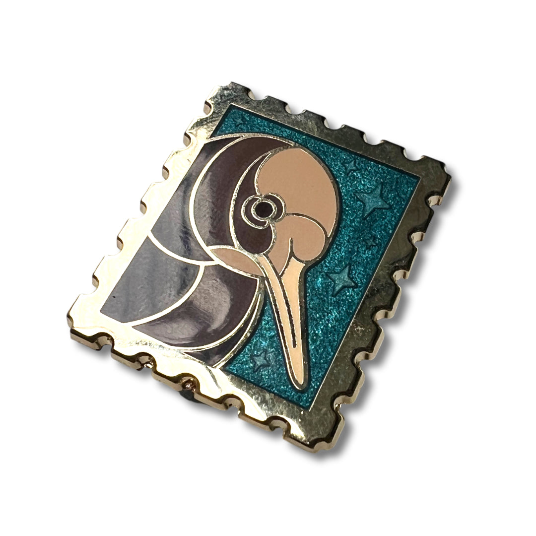 Par Avian III • Kiwi Stamp Enamel Pin